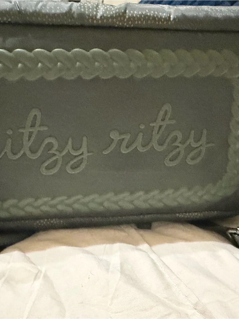 Itzy ritzy diaper bag